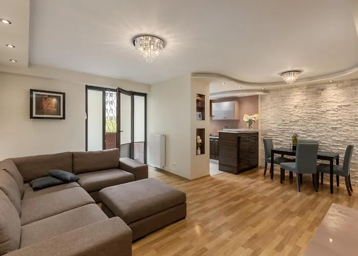 Апартаменти Jekabpils 2 *