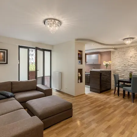 Apartment Jekabpils 2 *